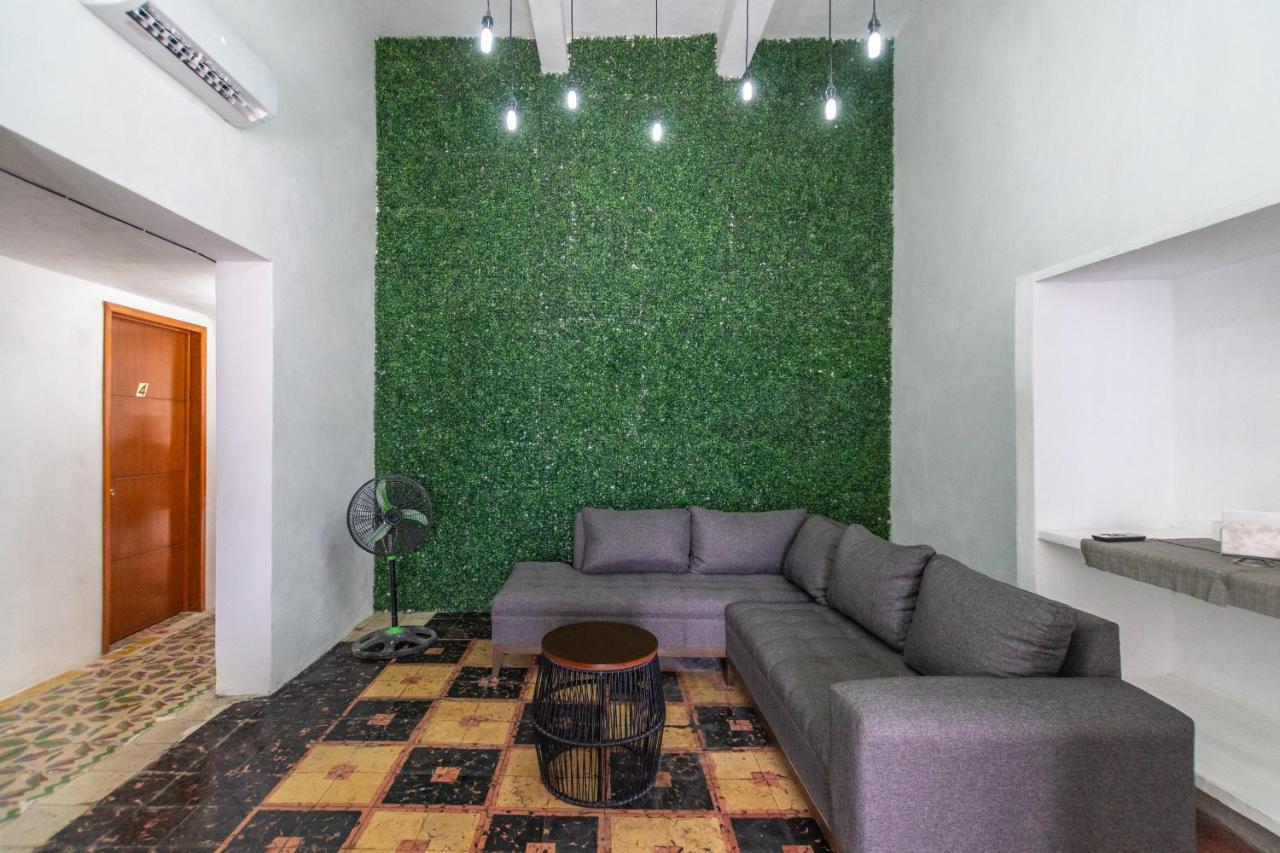 Merida 62 Hostel Kültér fotó